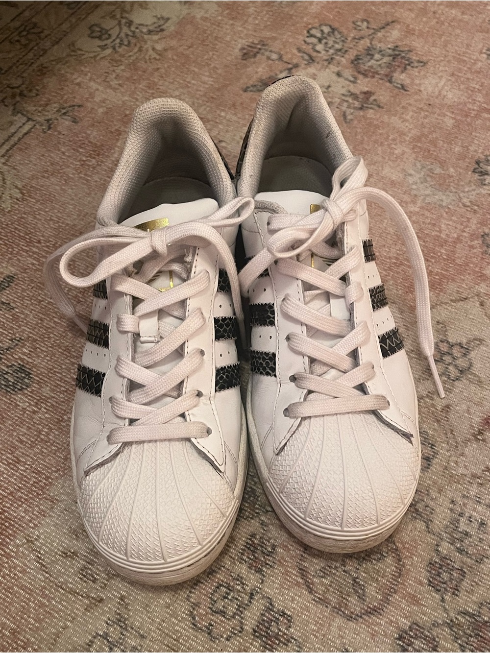 Adidas superstar sneaker